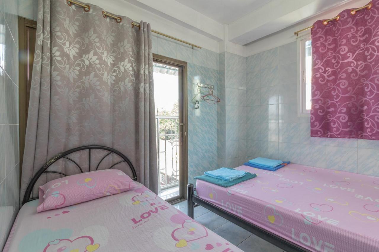 New Central Guesthouse Bangkok Eksteriør billede